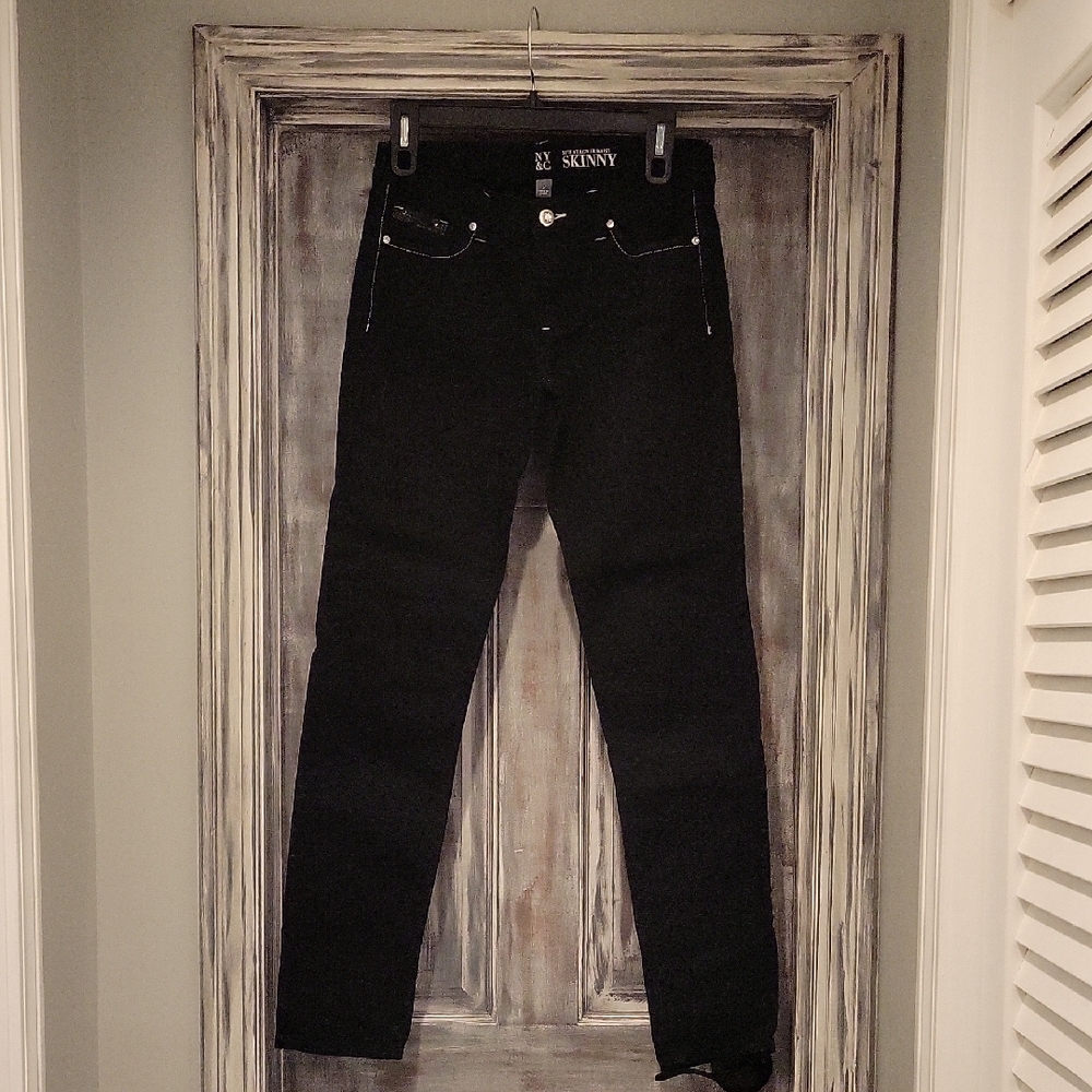 Black Skinny Jeans